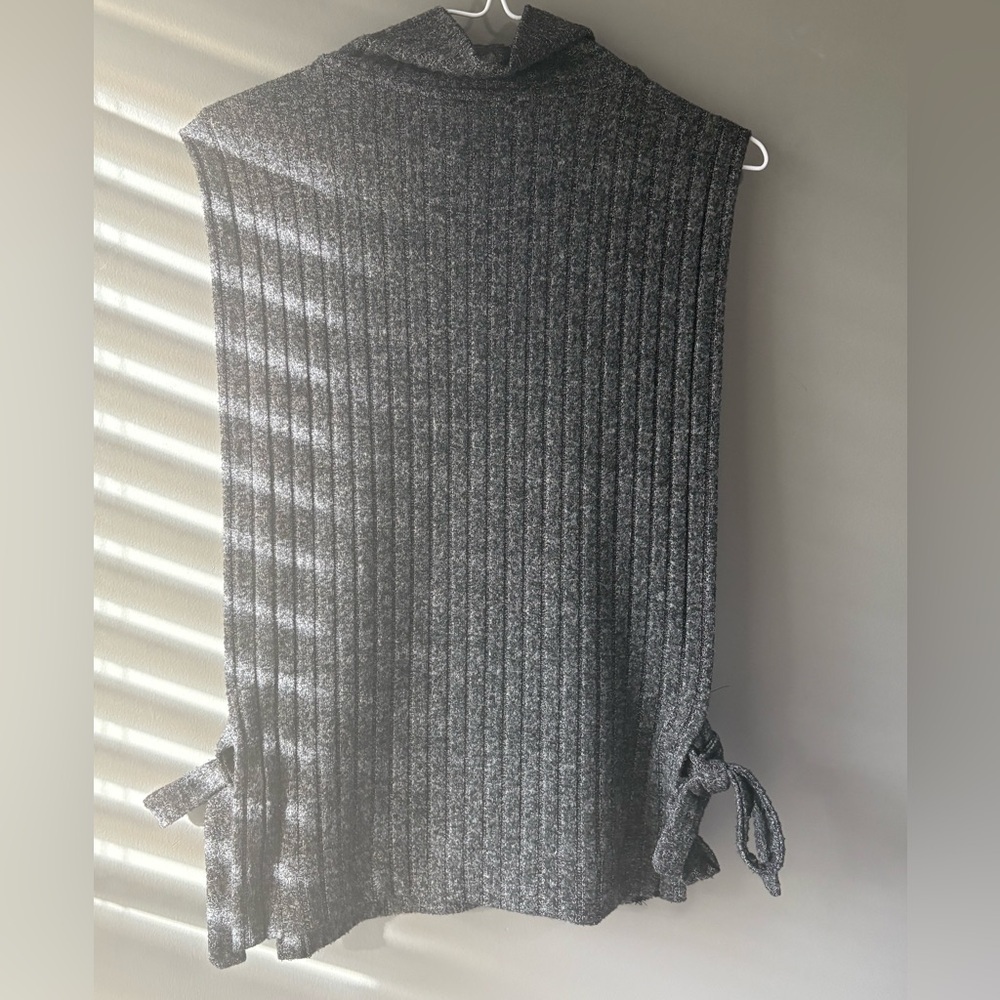 EDC by Esprit Ribbed Sleeveless Turtleneck Top | Side Tie Detail | US M - Picture 9 of 10